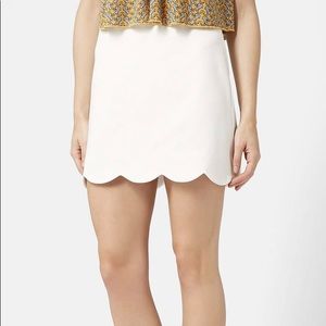 Topshop Scalloped Miniskirt US6
